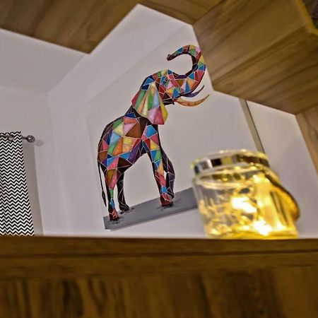 Elephant House Heraklion  ภายนอก รูปภาพ